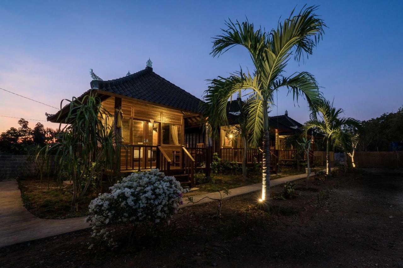 Gatri Hut Hotel Lembongan Eksteriør billede